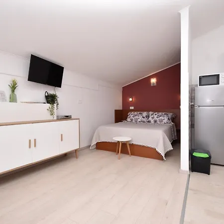 Rosa Guest house