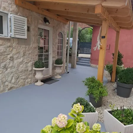 Guest house Rosa