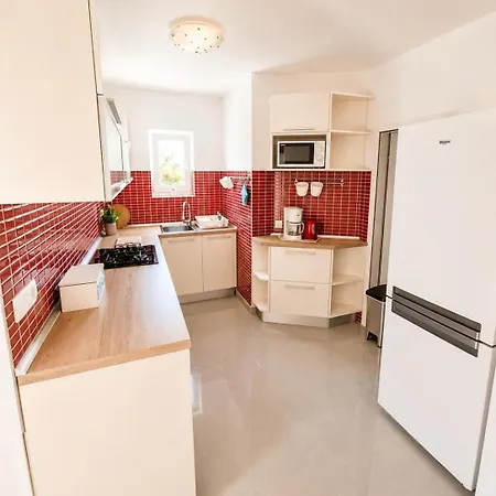 Guest house Rosa Brodarica (Sibenik-Knin)