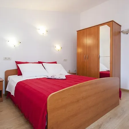 Guest house Rosa Brodarica (Sibenik-Knin)
