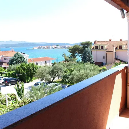 Rosa Guest house 4*