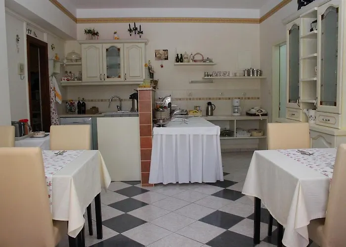 Rosa Brodarica (Sibenik-Knin)