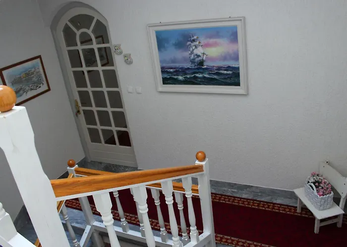 Rosa Brodarica (Sibenik-Knin)